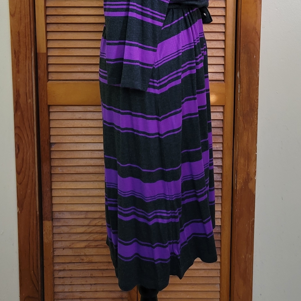 NWT Old Navy Women's Stripe Dress Size Large - Picture 9 of 9